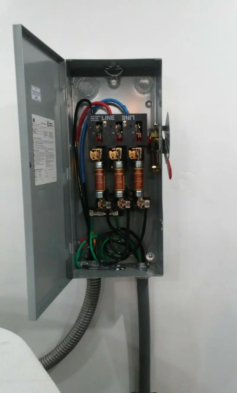 Three-phase disconnect switch installed for Electrical Wiring & Rewiring in Prairieville